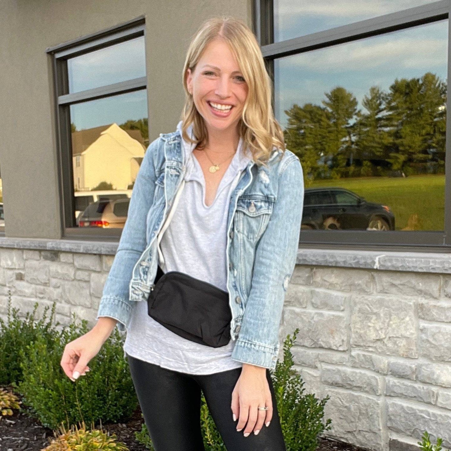 Maddie Crossbody - Threaded Pear
