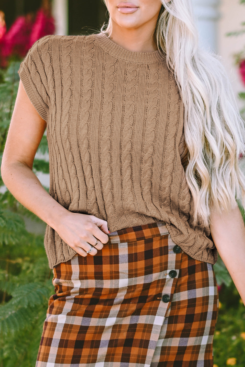 Laura Crew Neck Cable Knit Short Sleeve Sweater - Gold Cactus