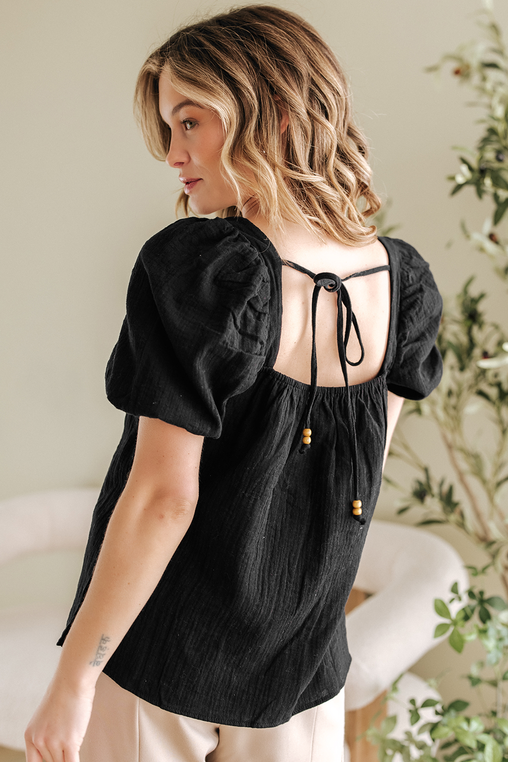 DAVINA CROCHET SQUARE NECK TEXTURED SHORT SLEEVE BLOUSE - Threaded Pear