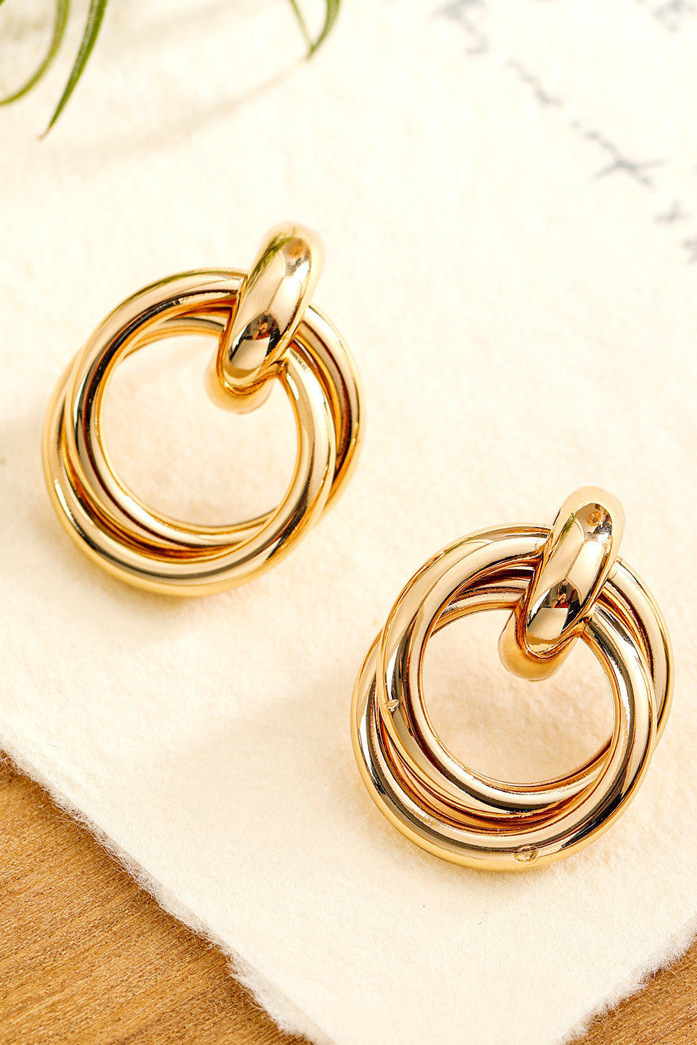 Gold Circles Stud Earrings.