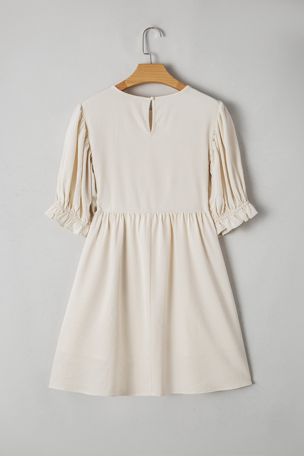 Dania Textured Ruffled Puff Sleeve Loose Dress - Threaded Pear