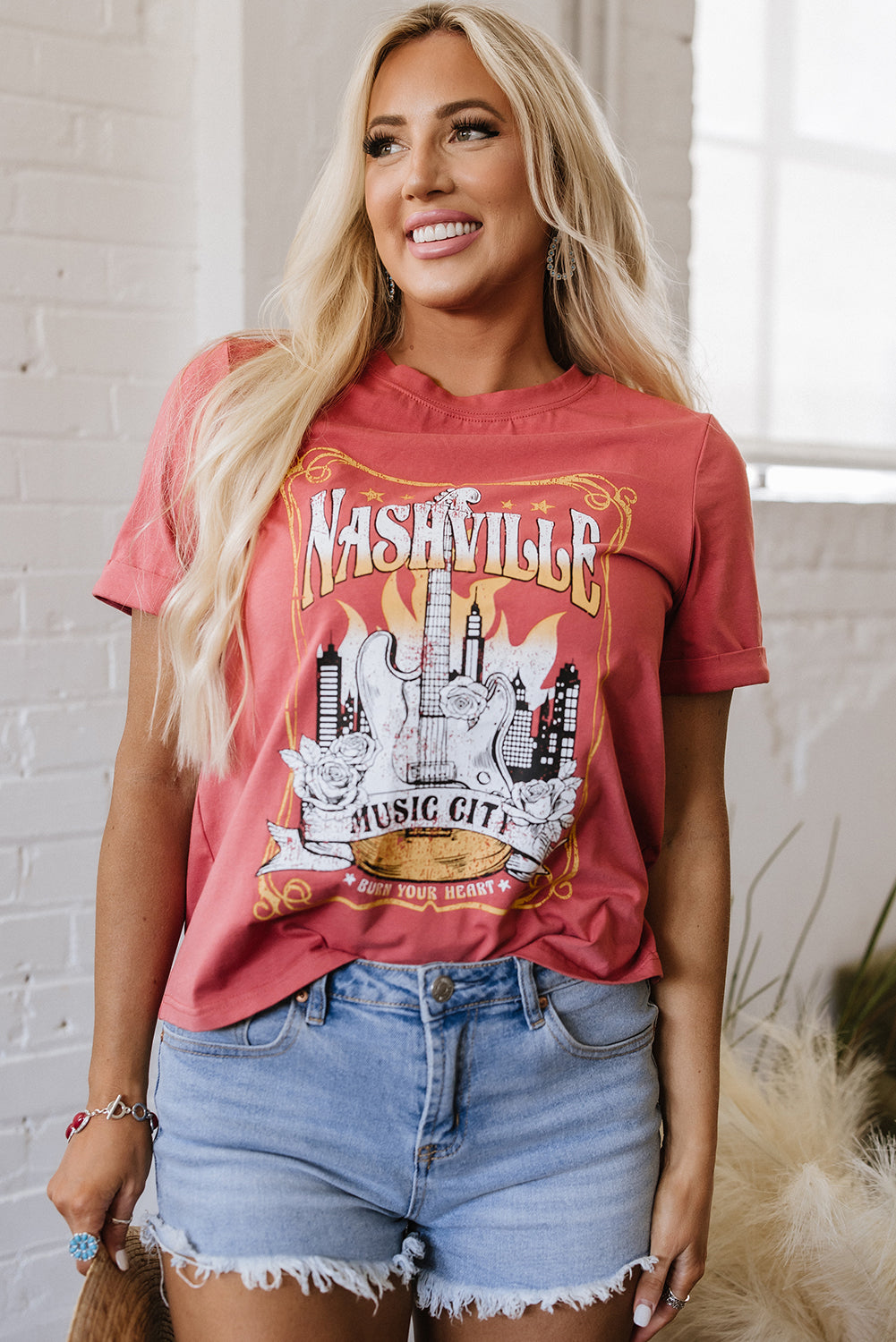 Nashville Music City Retro Fashion Tee - Threaded Pear