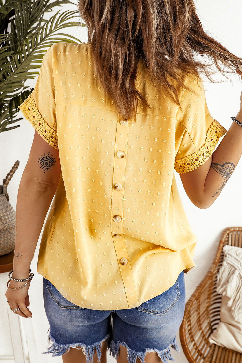 Shelby Swiss Dot Lace Short Sleeve Top - The Gold Cactus